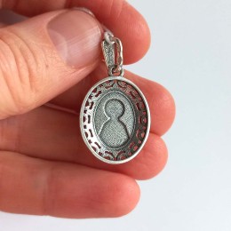 Нательная икона святая Матрона Московская кулон 16470