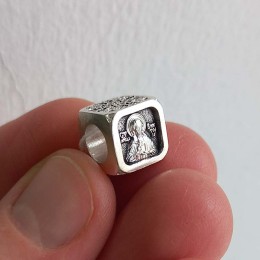 Серебряная подвеска шарм святая Виктория 18973