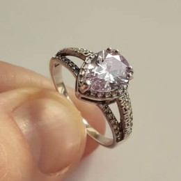 Женское кольцо с фианитом Спаси и сохрани 45830