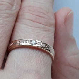 Женское золотое кольцо Спаси и сохрани 15950