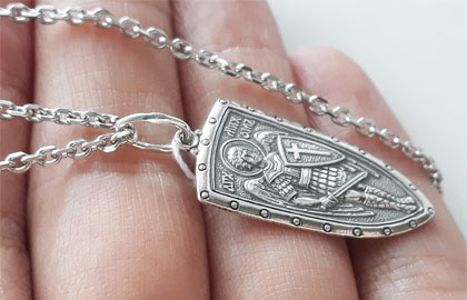 Икона Михаил Архангел нательная фото на цепочку якорь